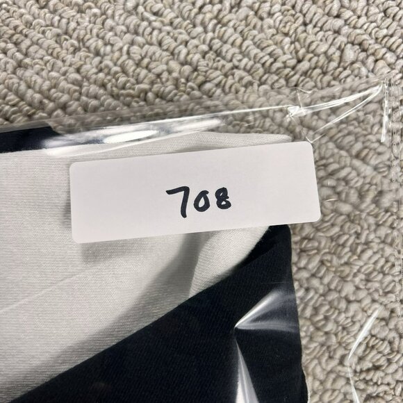 Nightmare Before Christmas Black White Half-Sleeve T-Shirt Men’s Size Large - Picture 8 of 8